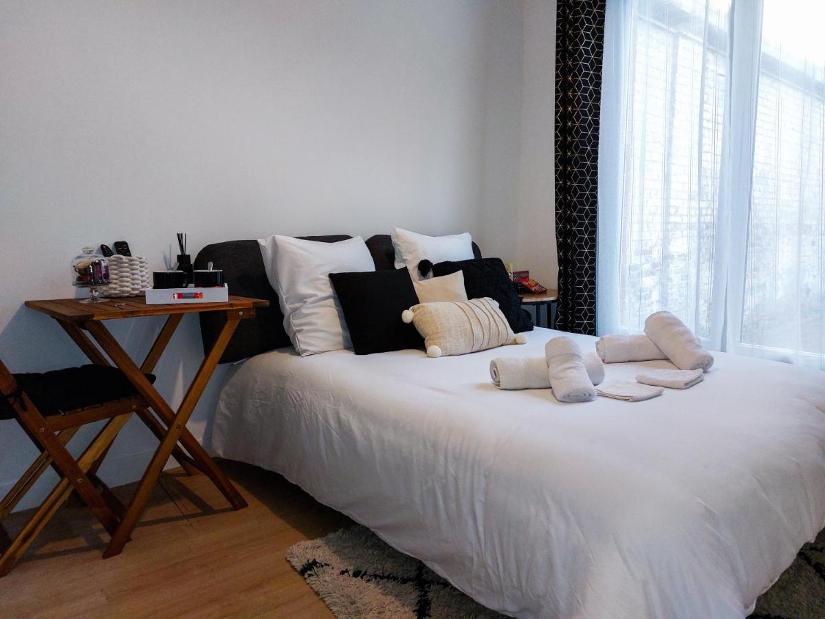 L'Essentiel - Tout Inclus ! Petit Dejeuner, Canal Plus, Netflix, Literie, Serviettes Ruan Exterior foto